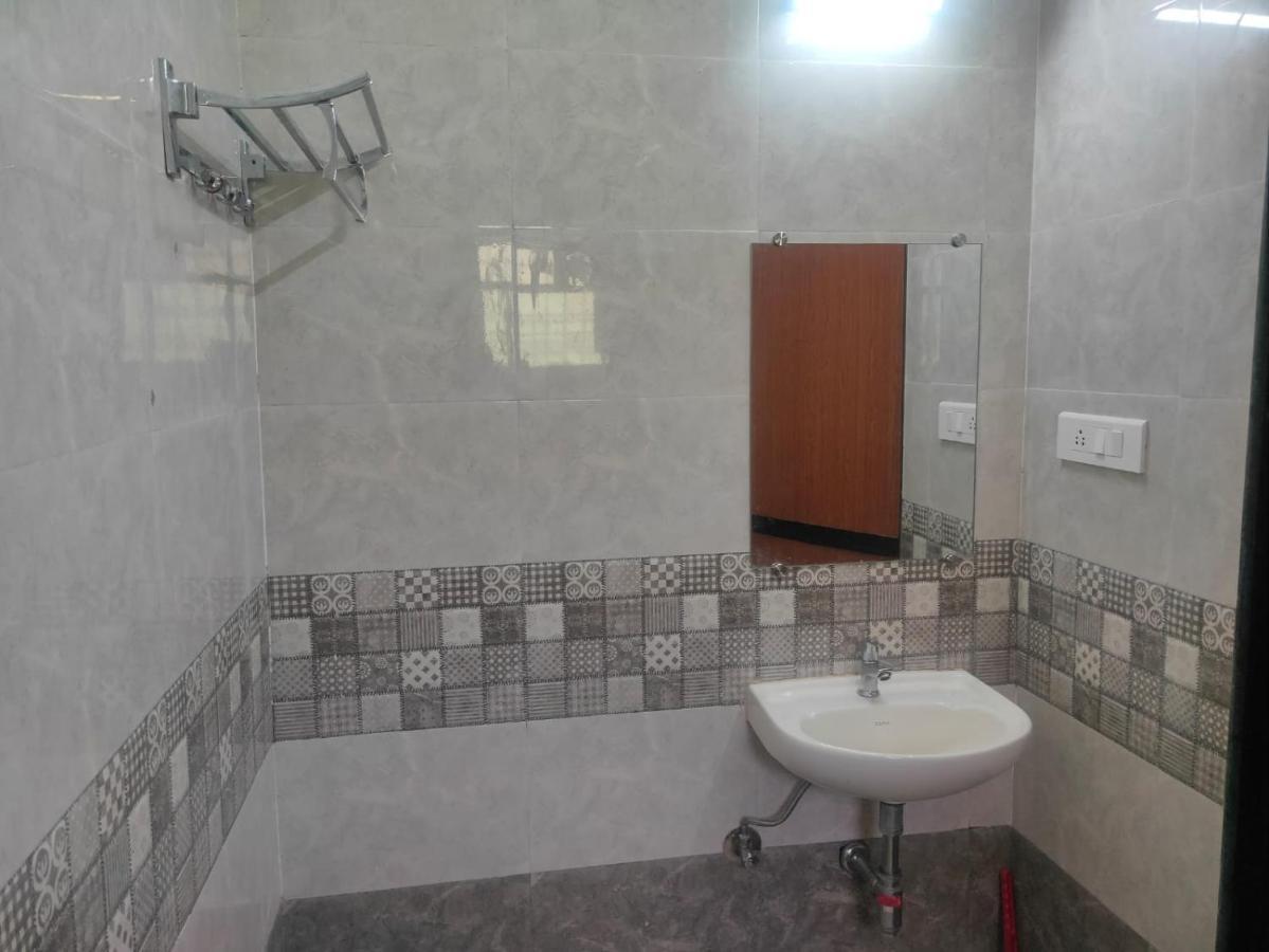 Raikar Guest House Bogmalo Exterior foto